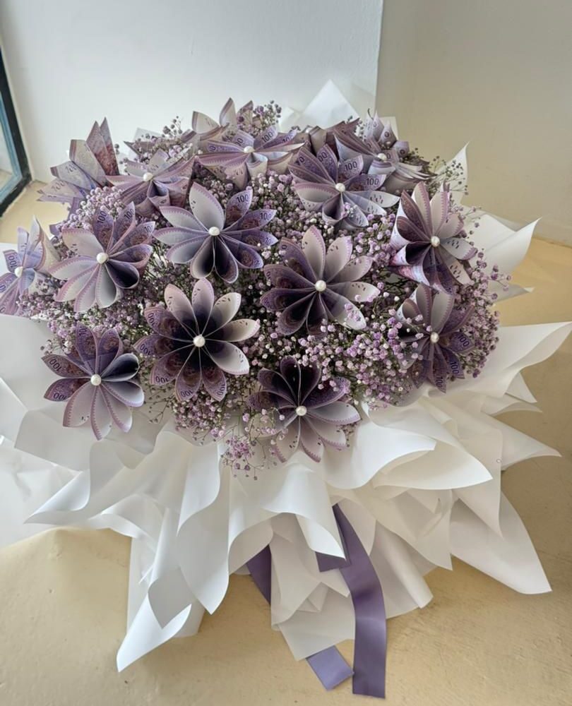 紫耀有钱花 · 紫色钞票花艺花束