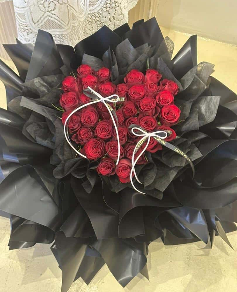 永恒炽爱 · 红色玫瑰花束